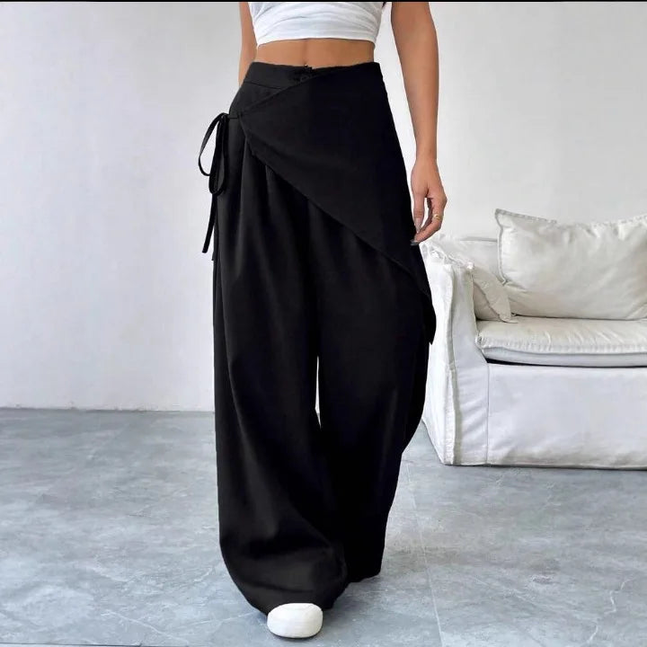 Pantalones de Corte Asimétrico
